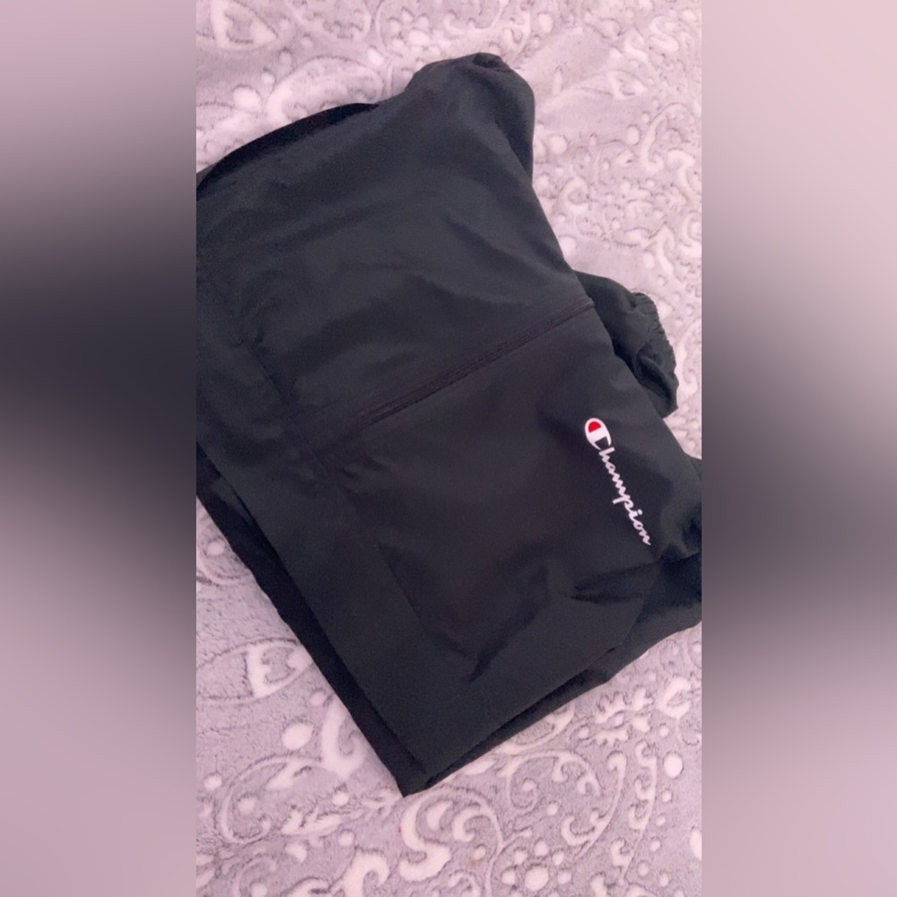 UNISEX CHAMPION WINDBREAKER BRAND NEW !!!  SIZE SMALL